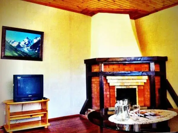 Красная Поляна: Гостевой дом 4 вершины