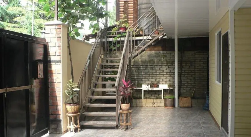 Сочи: Guest House Aleksandra