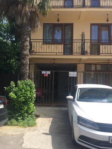 Сочи: Guesthouse Elina