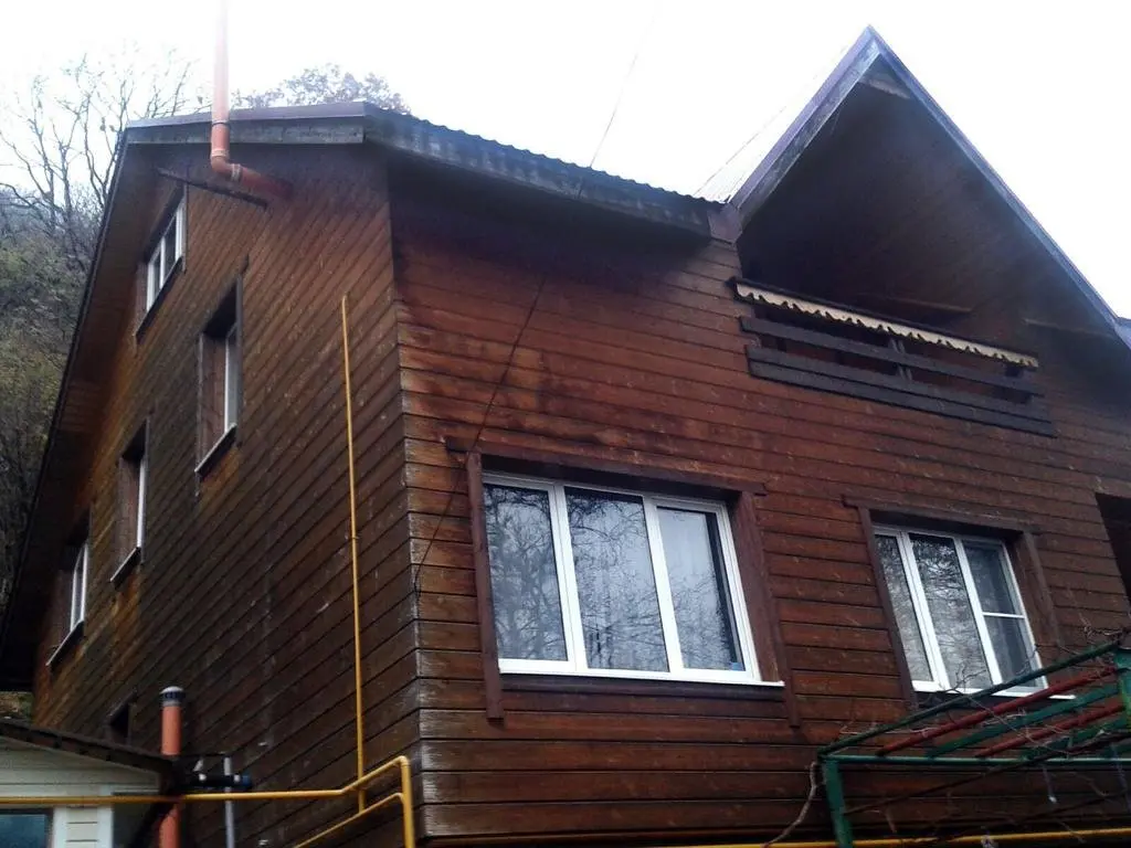 Красная Поляна: House at Krasnaya Polyana