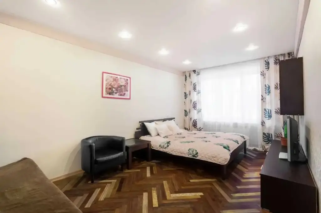 Квартира на Варшавской 77 — фото 1