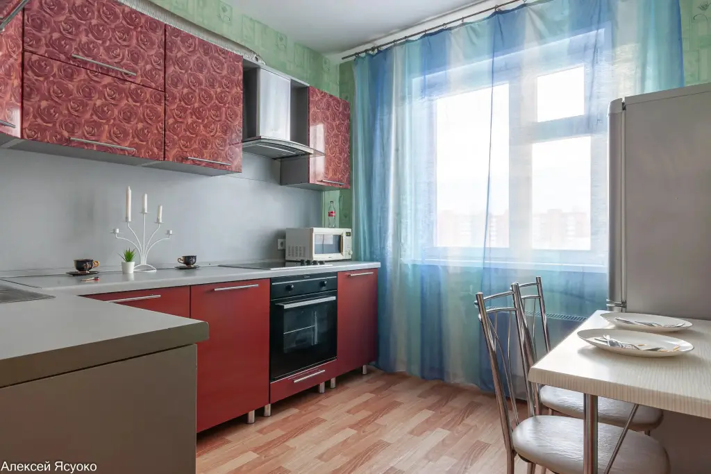 Красноярск: Квартира Алексеева 7