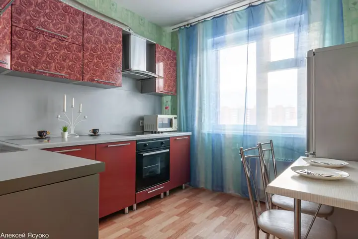Красноярск: Квартира Алексеева 7