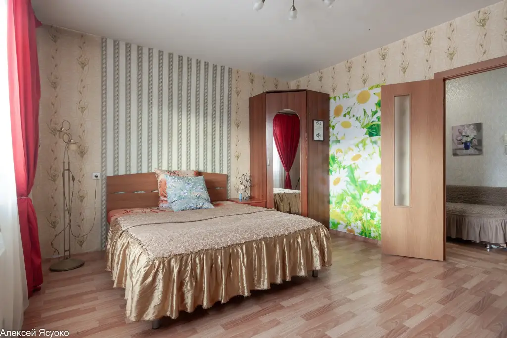 Красноярск: Квартира Алексеева 7