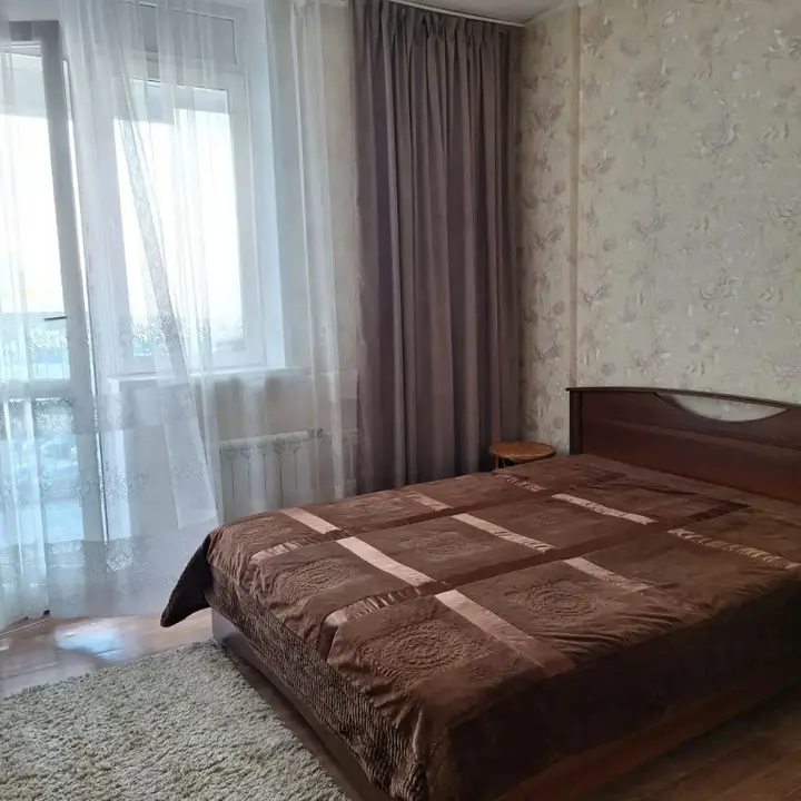 Красноярск: Квартира ТРЦ Планета на Алексеева 45