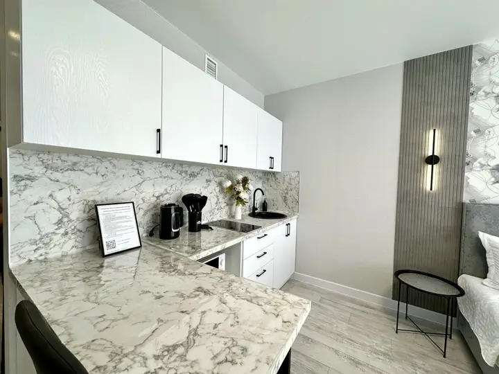 Ульяновск: Квартира Enigma Apartments - Студия с панорамным видом на набережную и реку Свияга