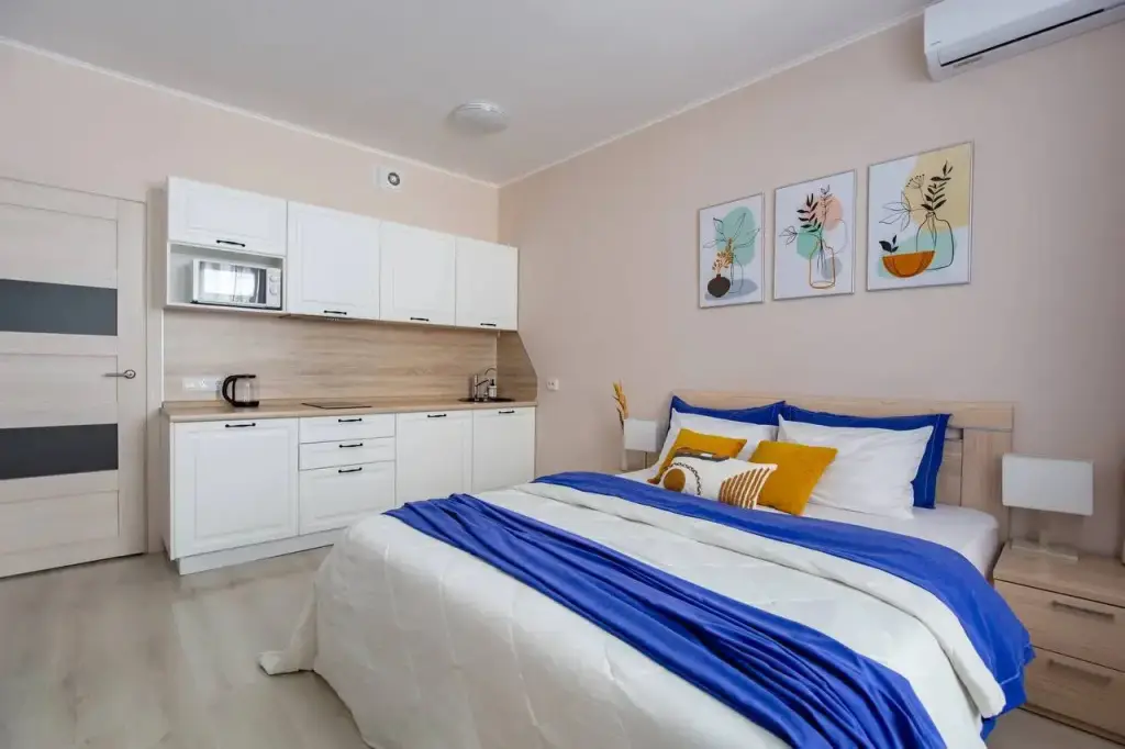 Апартаменты Уютные рядом с метро — фото 1