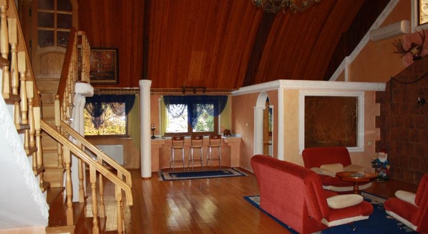 Сочи: Anatol Cottage