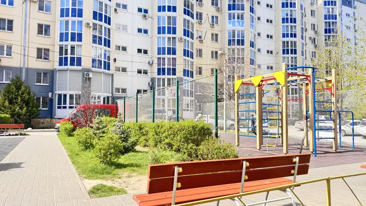 Волгоград: Квартира у мамаева кургана ленина 72а кв 65