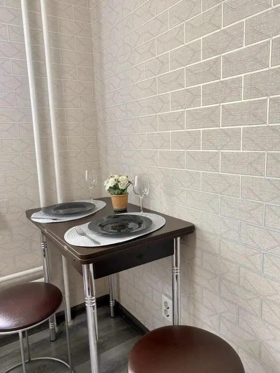 Прокопьевск: Апартаменты 1-комнатные, Институтская улица, 65/2