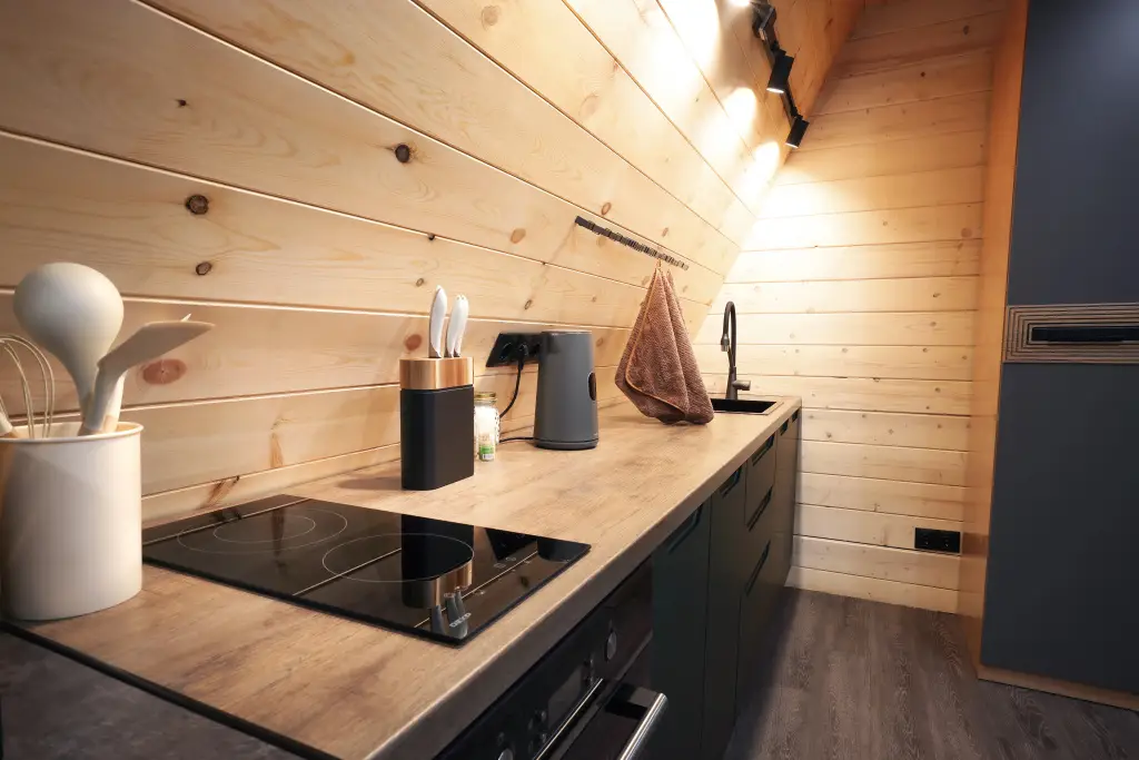 Шерегеш: Частный дом Дом в стиле A-frame