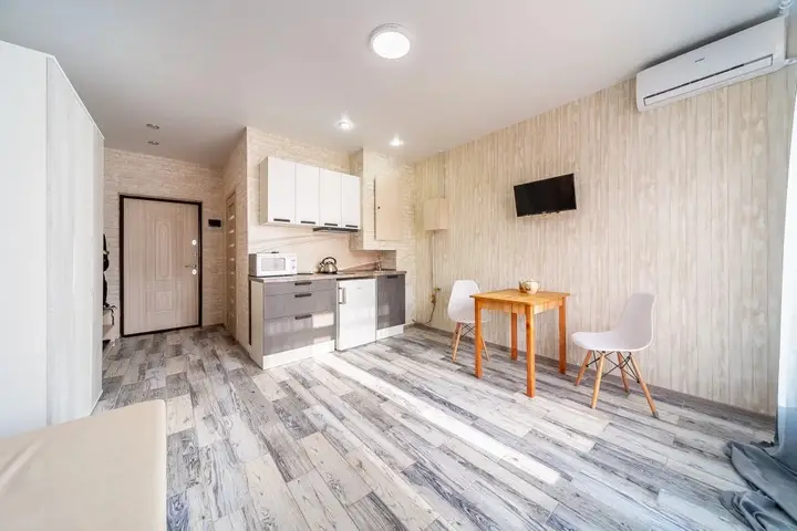 Сочи: Apartments on Kuvshinok 8
