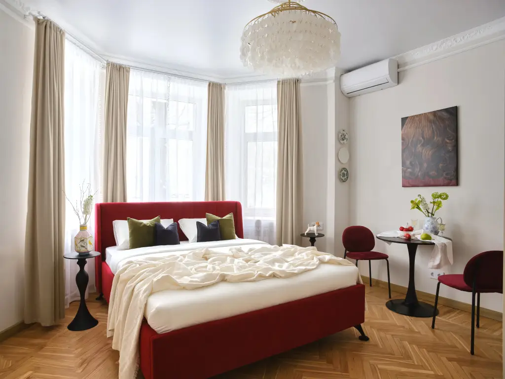 Rene by Uloo в историческом центре Меблированные комнаты — фото 1