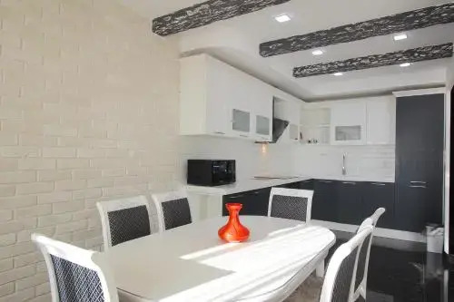 Сочи: Apartment Chernomorskaya