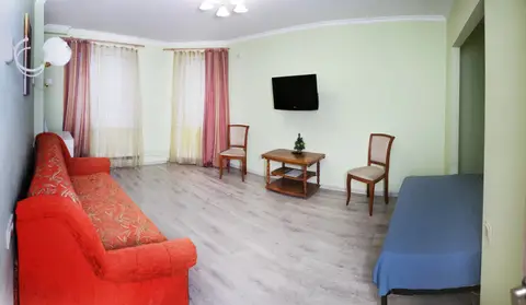 Квартира Комфортная с новой кроватью и новым матрасом — фото 1