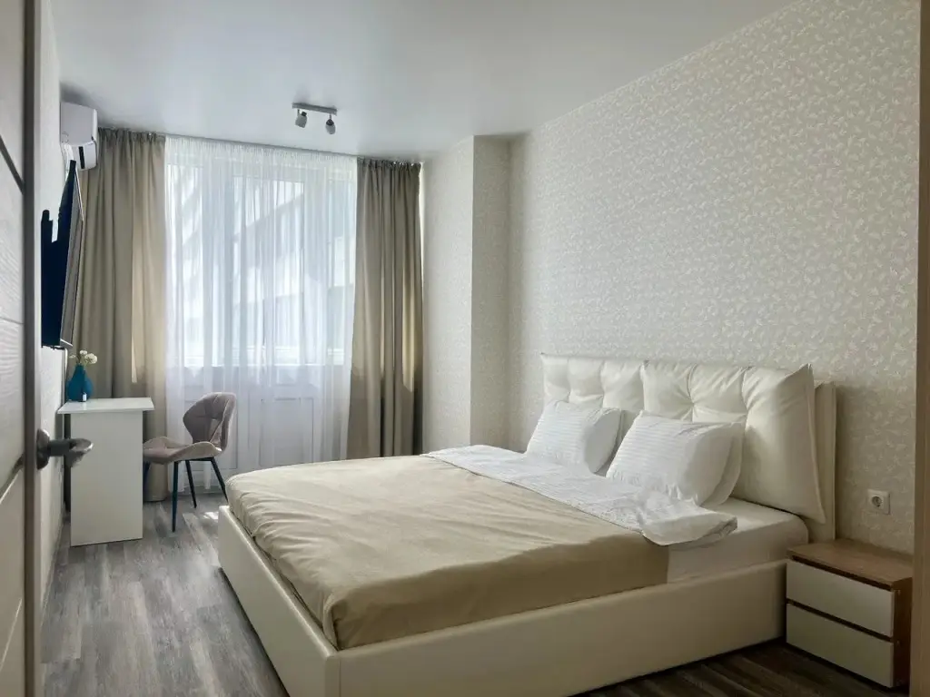 Квартира Евро 2К FamilyRent — фото 1