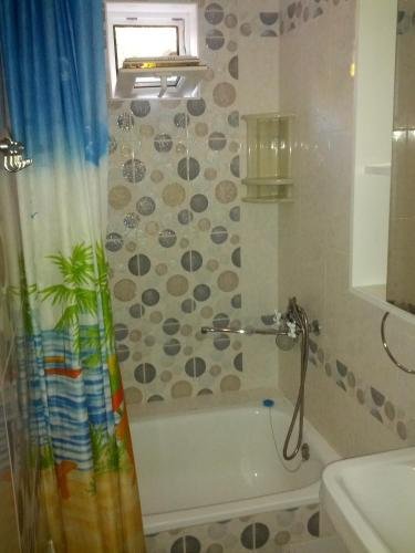 Сочи: Apartment Na Sverdlova