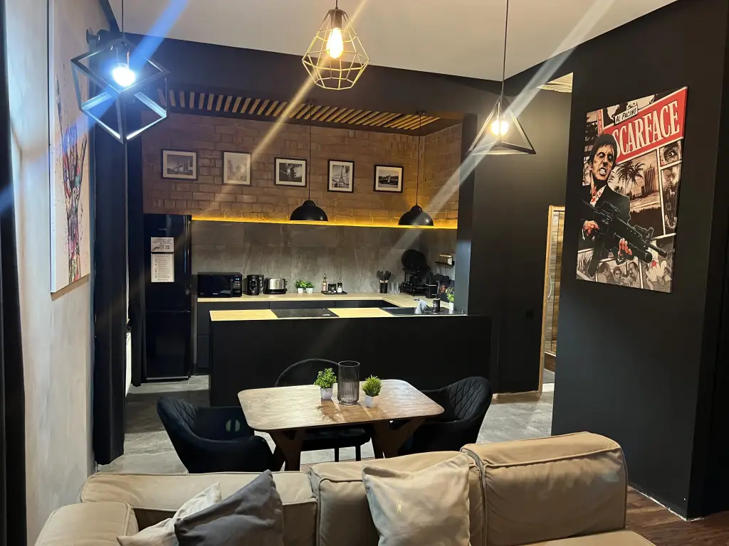 Сыктывкар: Квартира Лофт 3,5 м Потолок