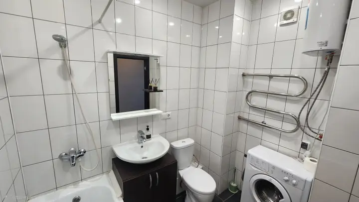 Казань: Апартаменты WinWin Роторная 27Б у Трц Казань Мол