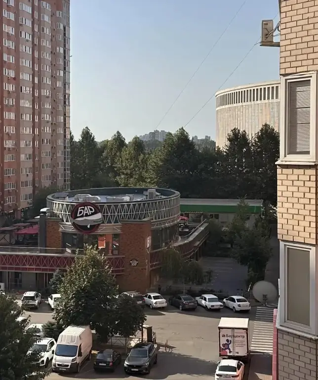 Краснодар: Апартаменты на Восточно-Кругликовской 28/1