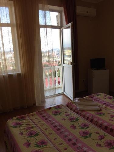 Сочи: Apartment on Tsiuriupy 70a
