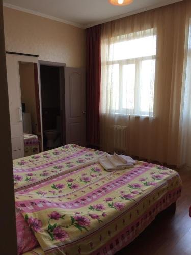 Сочи: Apartment on Tsiuriupy 70a