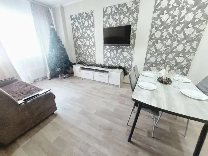 Барнаул: Квартира на улице Гущина 150/4