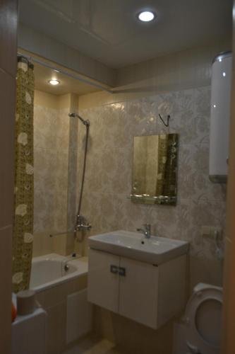 Сочи: Versal Apartment