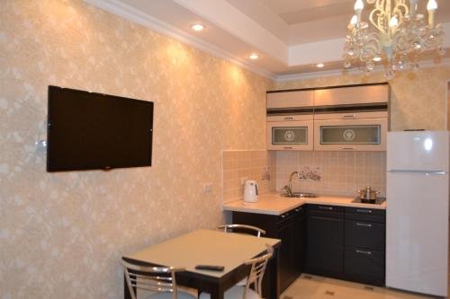 Сочи: Versal Apartment