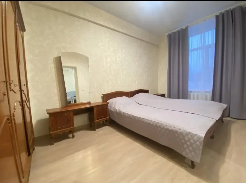 Чистая уютная квартира под Кремлем для большой семьи — фото 1