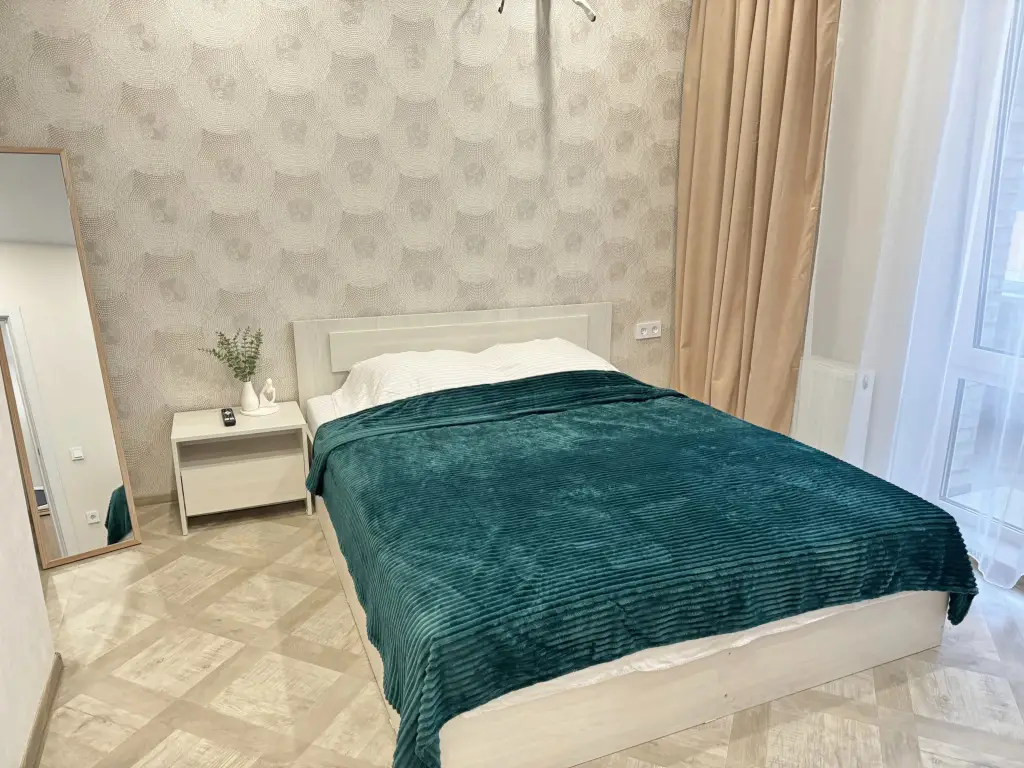 Тюмень: Квартира Уютная евродвушка в Ново-Комарова