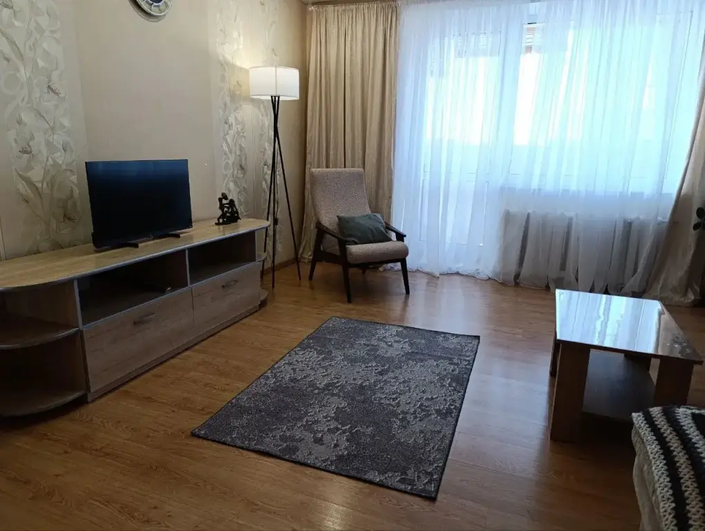 Хабаровск: Квартира Близко к центру: атмосфера уюта и потрясающие закаты