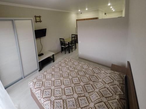 Сочи: On Parallelnaya 9 Apartments