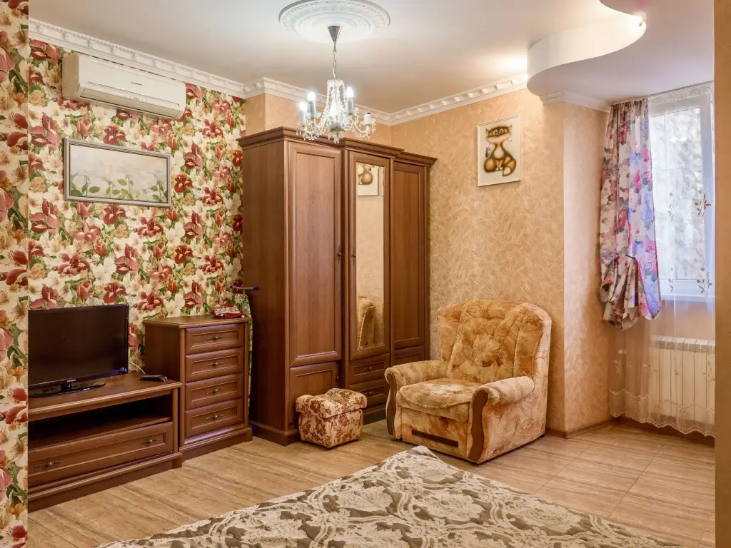 Ялта: Апартаменты Престиж с Балконом