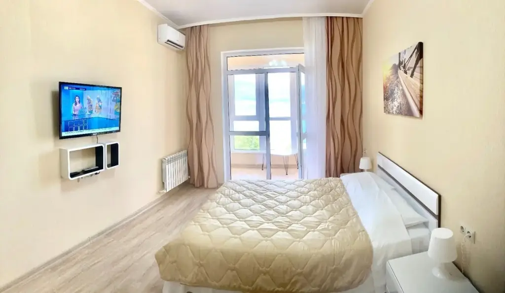 Квартира на Набережной Адмирала Серебрякова 79Б 288 — фото 1