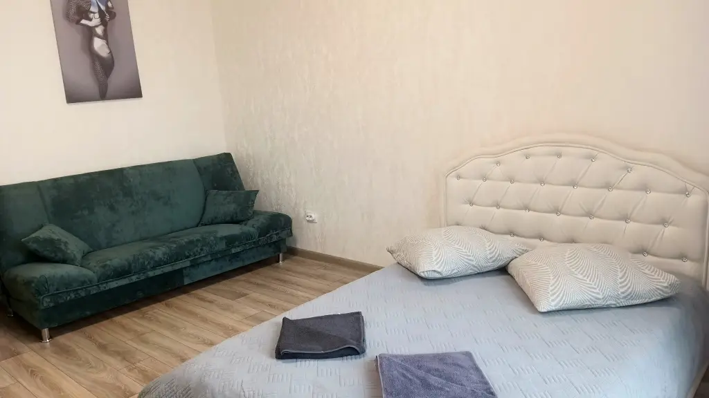 Квартира Уютная с парковкой у дома — фото 1
