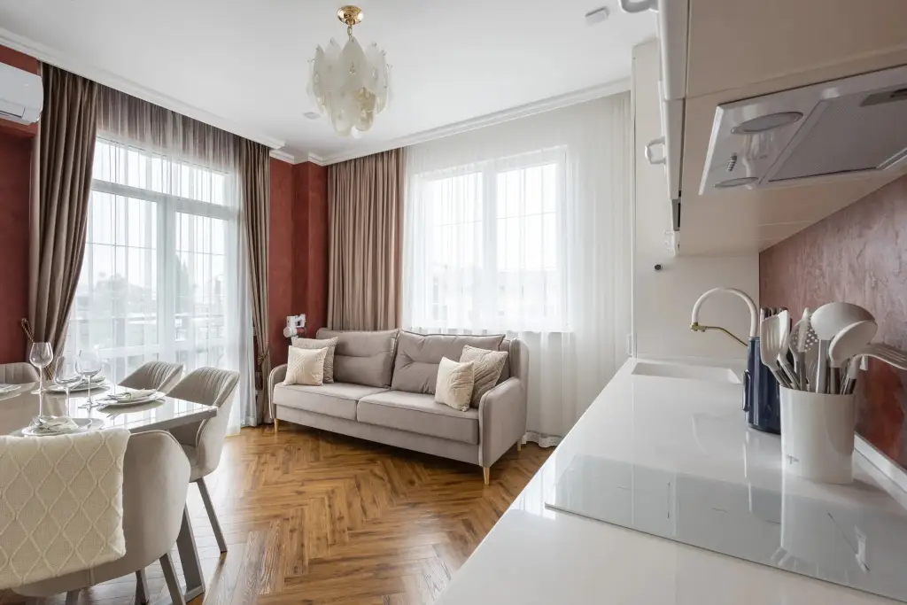Сочи: Апартаменты Red Apartments Арт Лайт Лерой