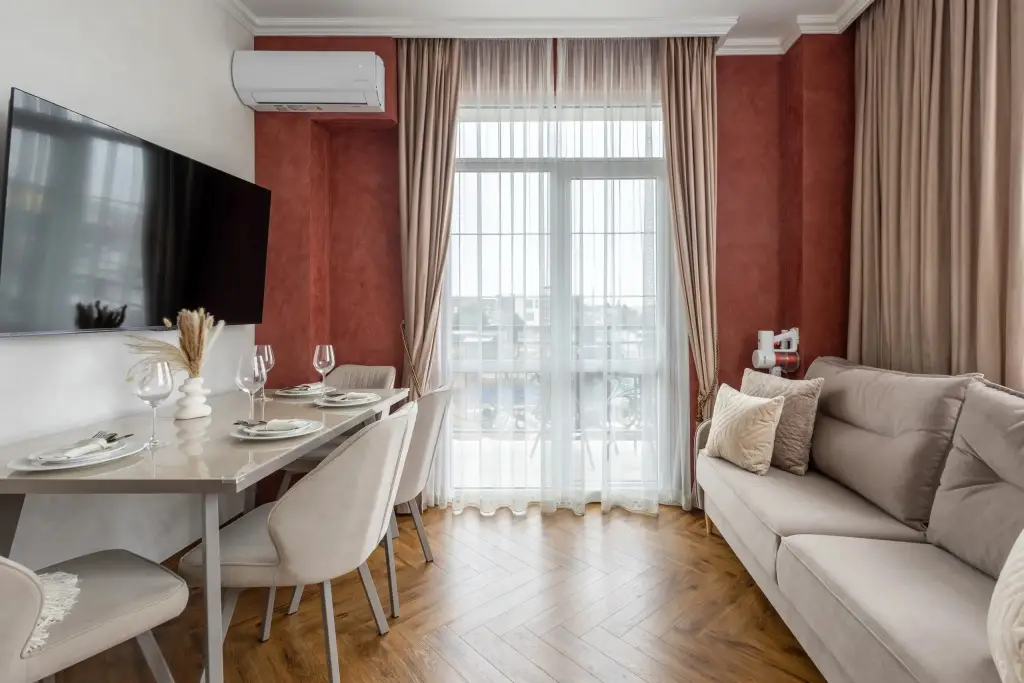 Сочи: Апартаменты Red Apartments Арт Лайт Лерой
