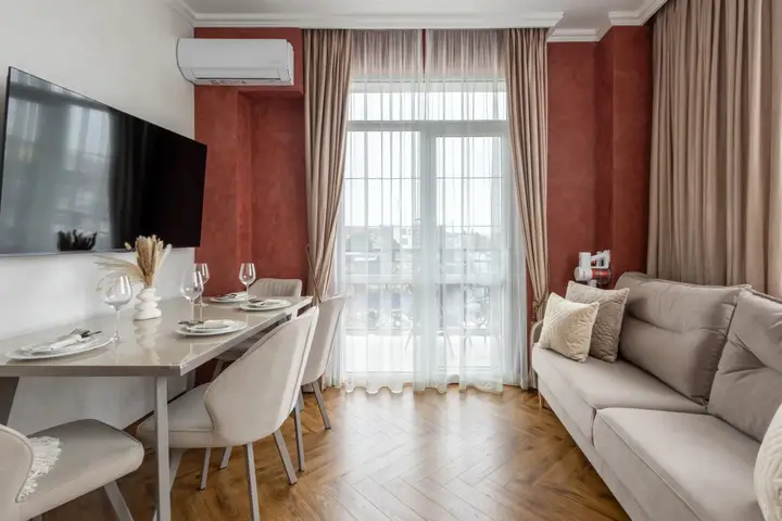 Сочи: Апартаменты Red Apartments Арт Лайт Лерой