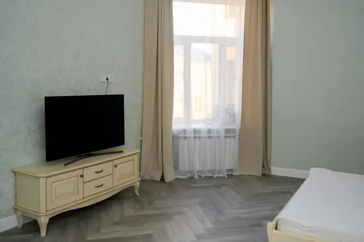 Санкт-Петербург: Квартира На Большой Конюшенной 13