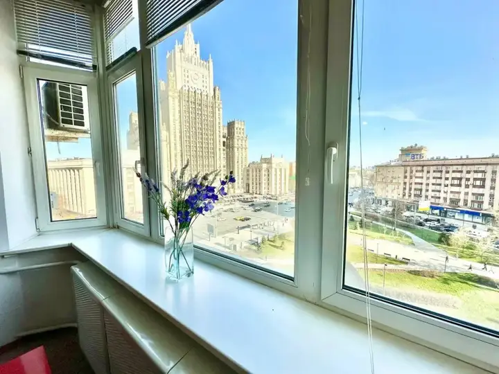 Москва: Апартаменты с видом на МИД