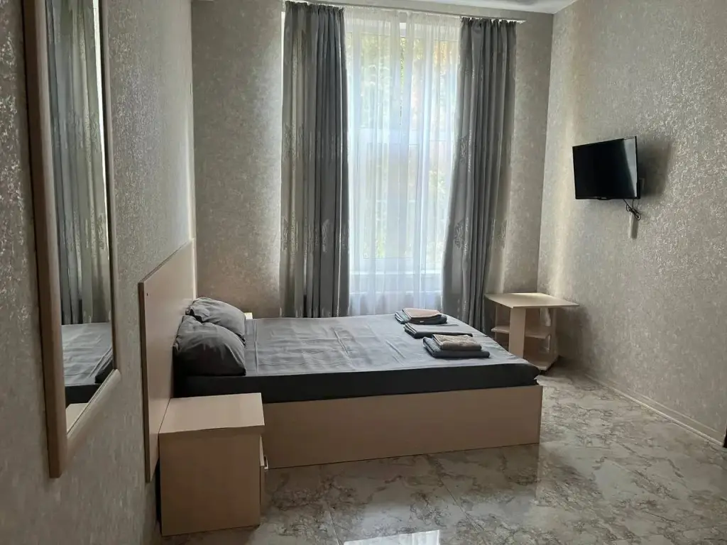 Лоо: Гостевой дом Лаура