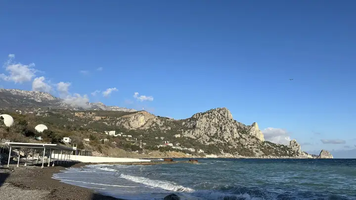 Алупка: Квартира Стильная студия с видом на море