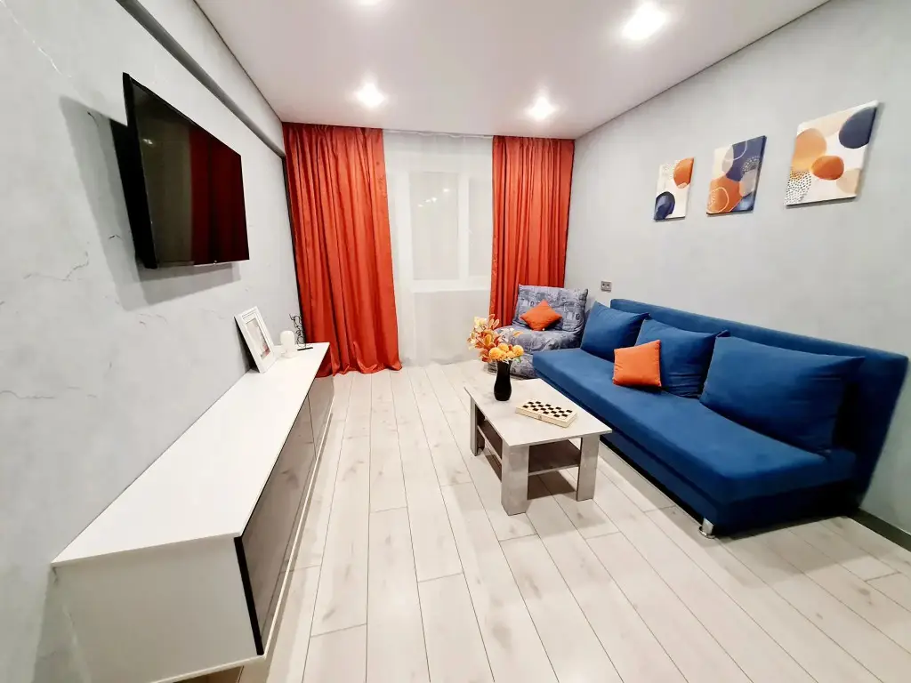 Вологда: Белые ночи на улице Пирогова 7