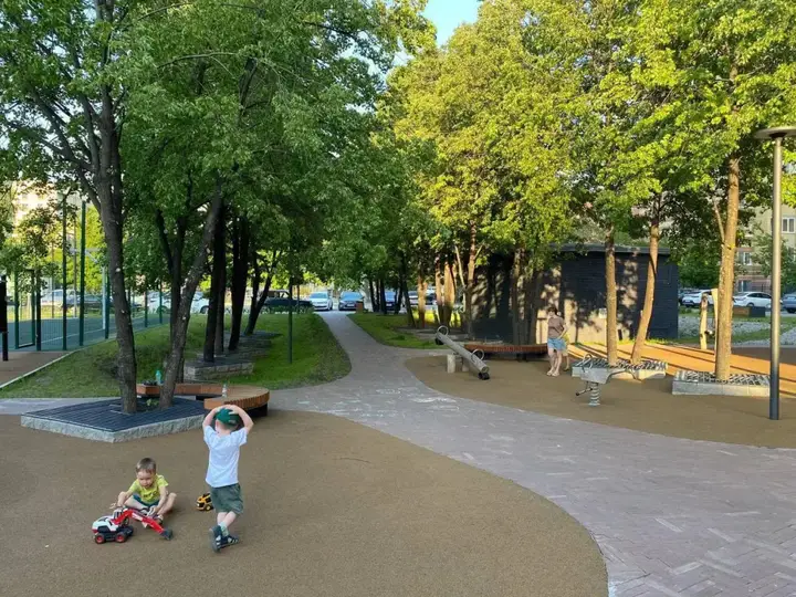 Тюмень: Живи просто.ру на улице Московский тракт