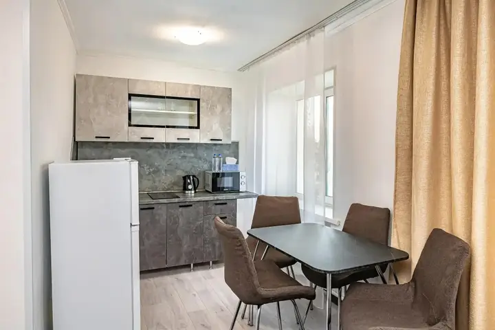 Владивосток: Sunrise flat (Санрайз флэт) на улице Пушкинская