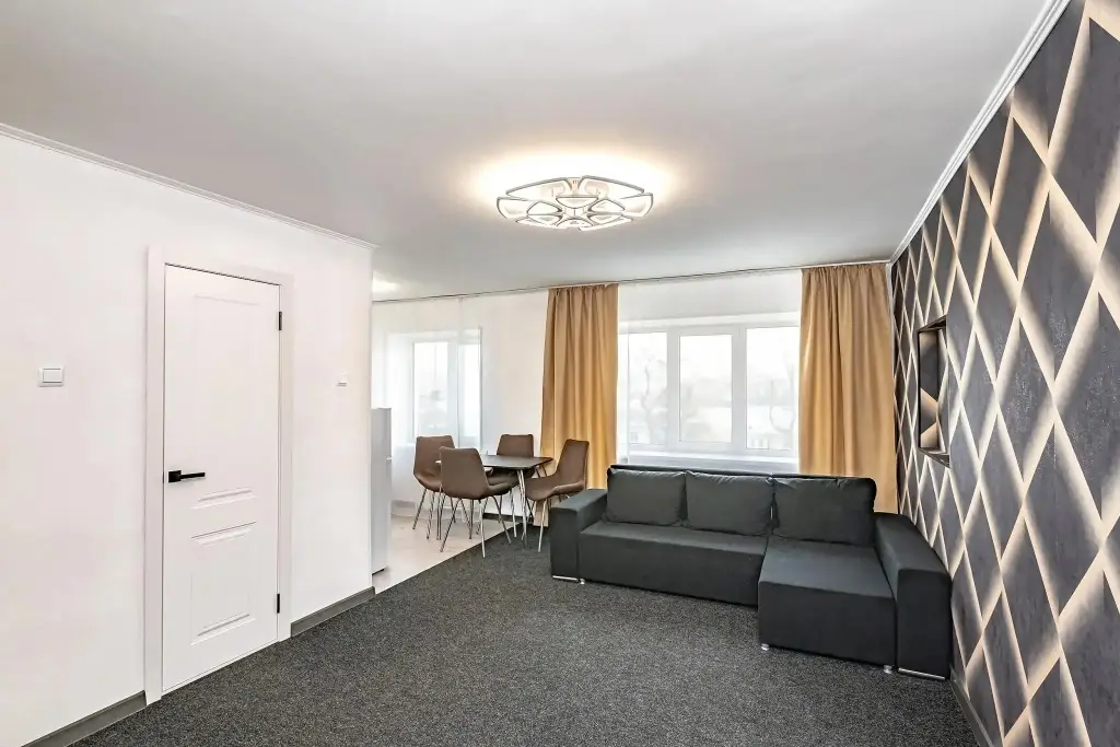 Владивосток: Sunrise flat (Санрайз флэт) на улице Пушкинская
