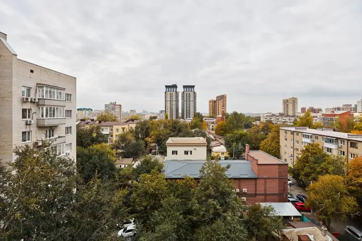 Ростов-на-Дону: Апартаменты на улице Малюгиной 136
