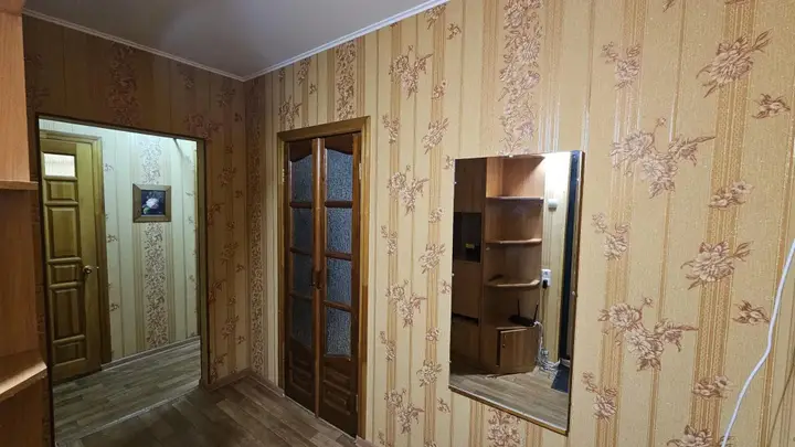 carousel image 0