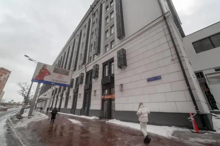 Москва: Санди на улице Нижегородская